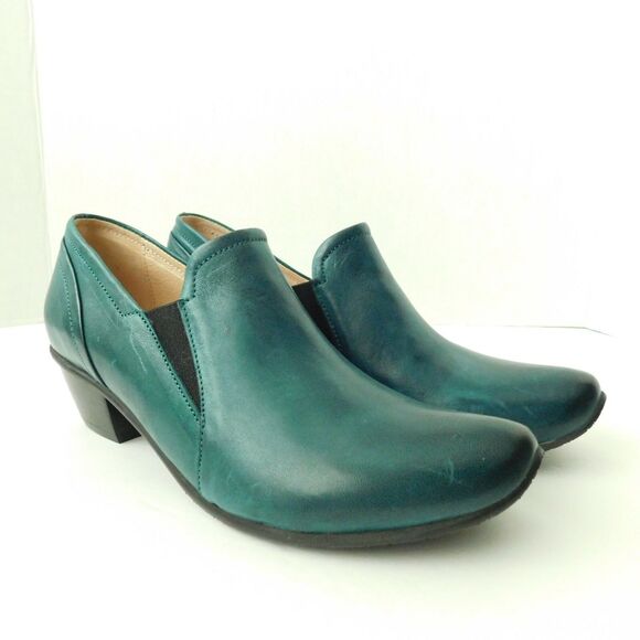 Mentha Teal Green Genuine Leather Bootie Shoe Womens 36 Portugal Heals EUC - Picture 1 of 12